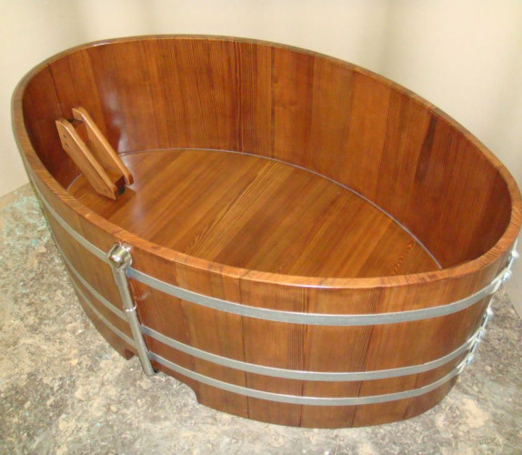 Vasca da bagno in legno su misura